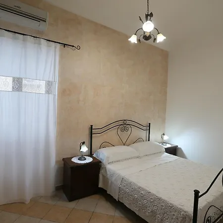 A Casa Di Silvia سانيكولا