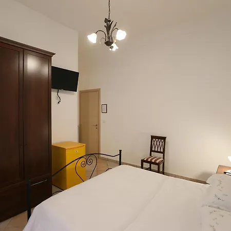 A Casa Di Silvia فندق مبيت وإفطار