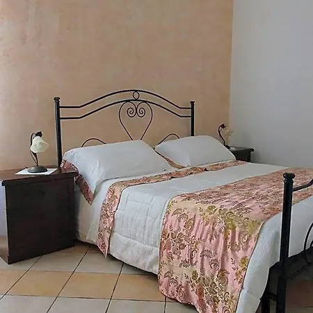 A Casa Di Silvia فندق مبيت وإفطار سانيكولا