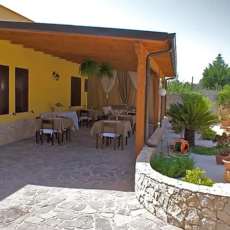 فندق مبيت وإفطار A Casa Di Silvia 3*