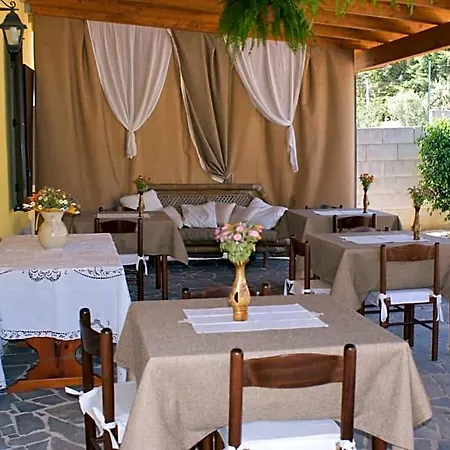 A Casa Di Silvia سانيكولا