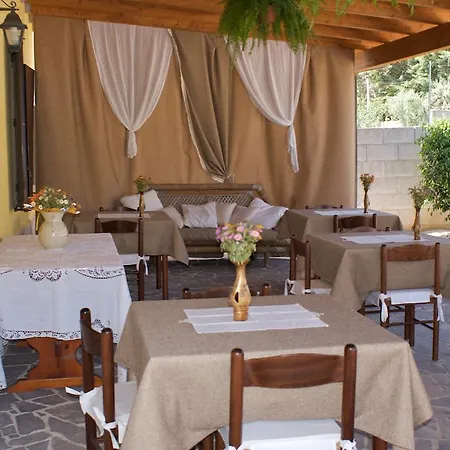 לינה וארוחת בוקר A Casa Di Silvia 3*