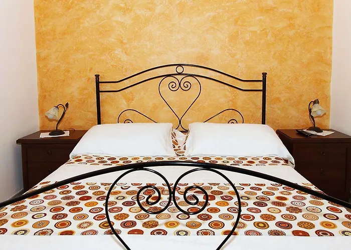 A Casa Di Silvia Bed & Breakfast 3*